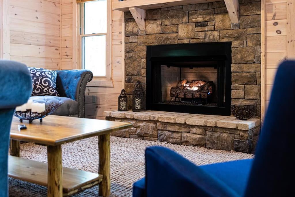 Luxe Family Cabin 8 Min To Downtown Blue Ridge Eksteriør billede
