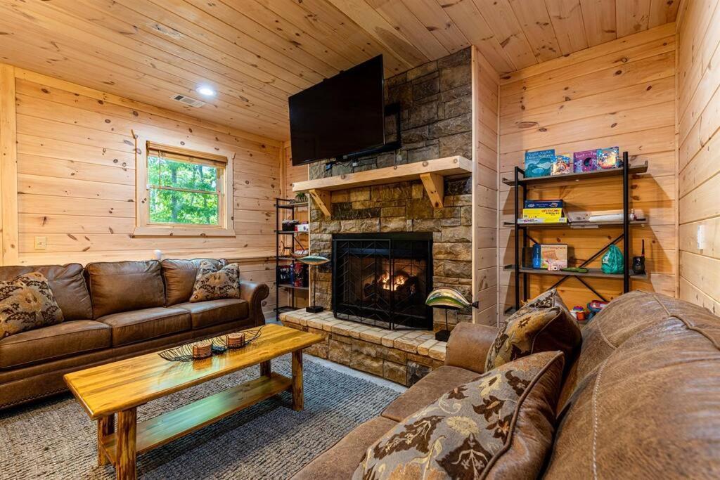 Luxe Family Cabin 8 Min To Downtown Blue Ridge Eksteriør billede