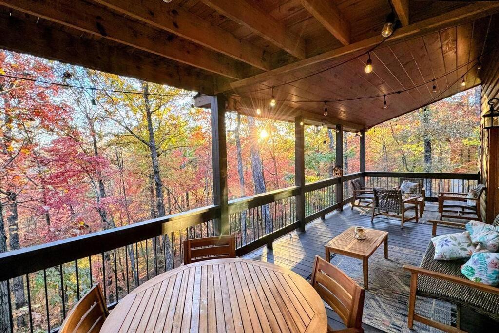 Luxe Family Cabin 8 Min To Downtown Blue Ridge Eksteriør billede